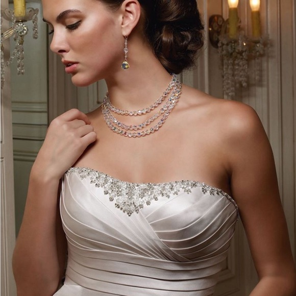 Casablanca off-white satin wedding gown - Picture 3 of 16